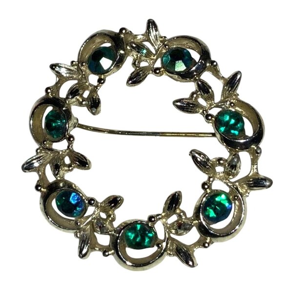 Vintage BSK Round Silver-Toned Brooch With Green Blue Rhinestones - Picture 7 of 13